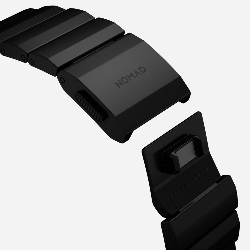 Nomad remienok pre Apple Watch 44-49 mm - Titanium Band Black Hardware 