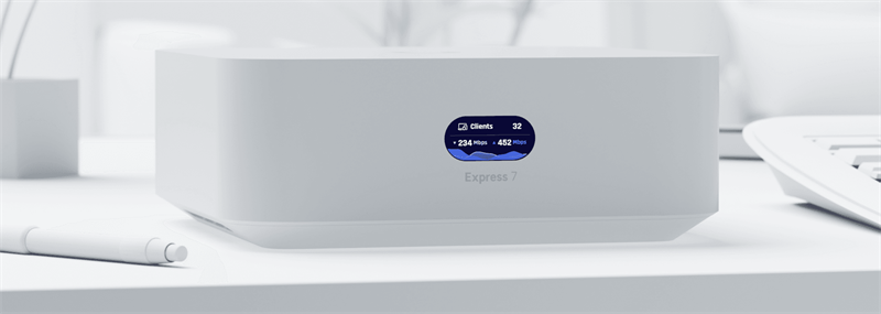 Ubiquiti UniFi Express 7   (UniFi gateway + AP WIFI 7 + controller) 