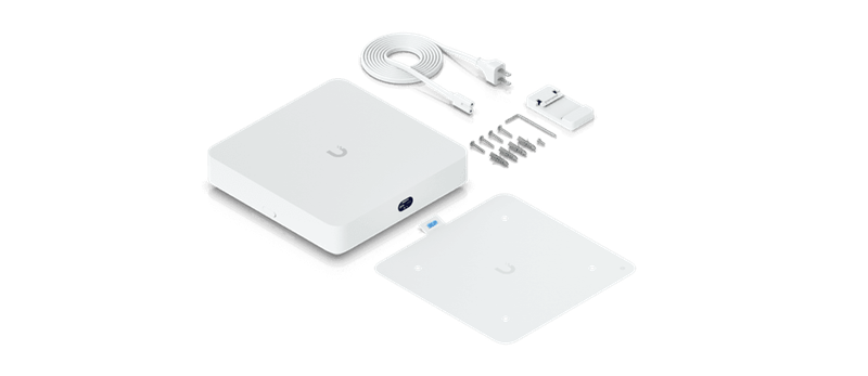 Ubiquiti UniFi Protect   Network Video Recorder Instant  (1x HDD + 6x Gbps POE switch 40W) 
