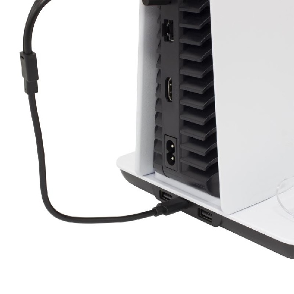 White Shark GUARD cooling pad/stand + 2x charging stations for Playstation 5 