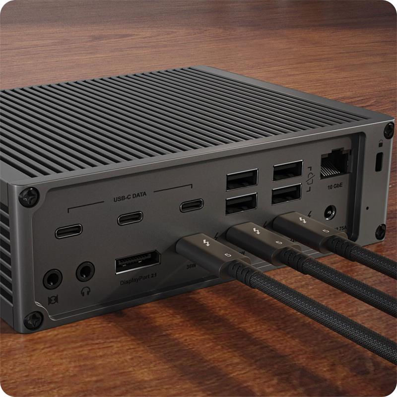 CalDigit TS 5 Plus 20 Ports of Extreme Connectivity 