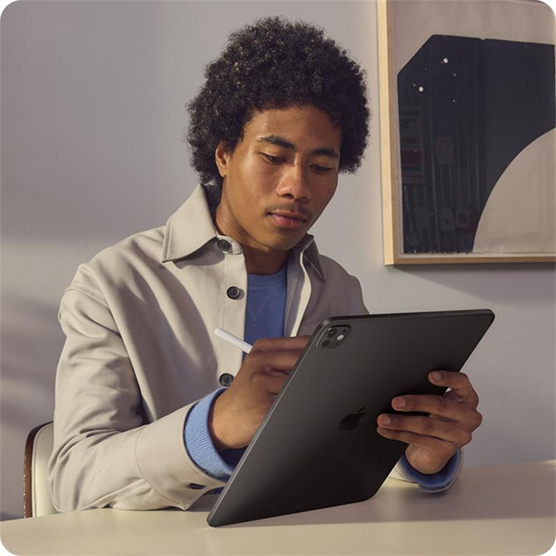 iPad Pro 13" Wi-Fi 256GB štandardné sklo - Strieborný (2025) 