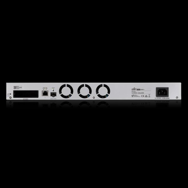 Ubiquiti UniFi Protect   Network Video Recorder  (4x HDD) 